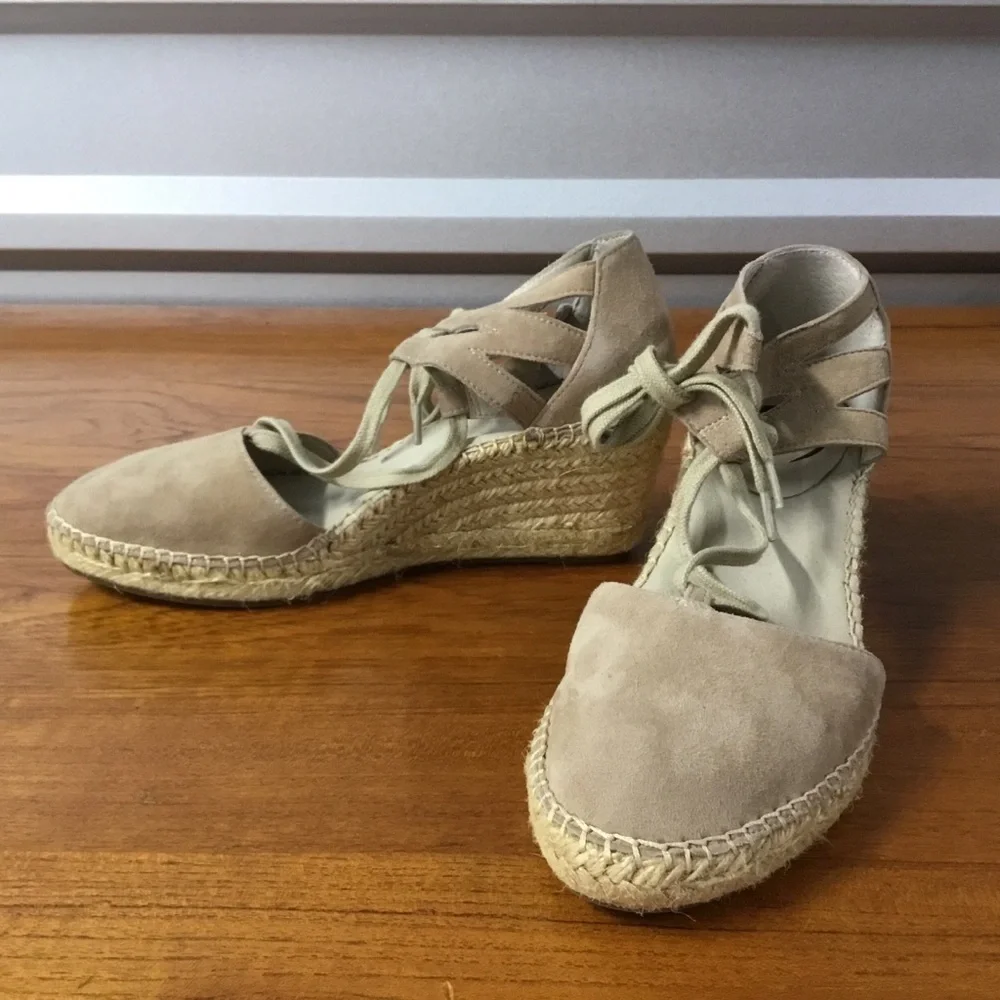Abeo Women Dee Tan Suede Lace Up Fisherman Bio System Espadrilles Sandal Size 7